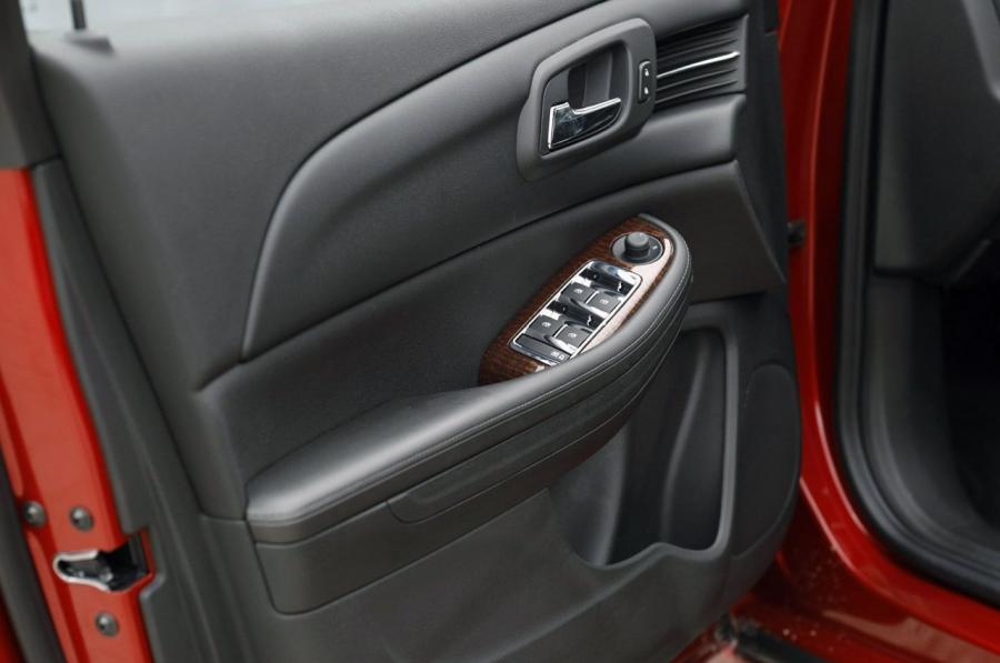  Chevrolet Malibu ECO 2013 года  (фото 10 из 141)